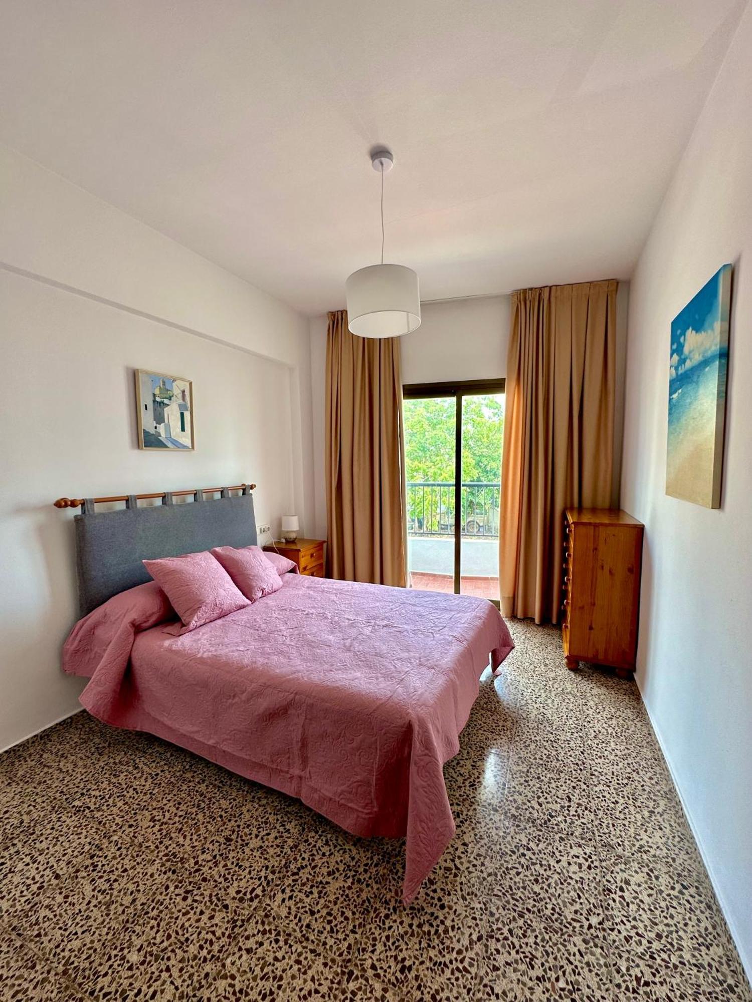 Hostal Y Apartamentos Santa Eulalia Санта-Эулалия-дель-Рио Экстерьер фото